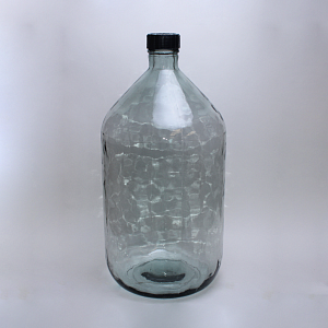 Бутыль  20,0 л стеклянный с крышкой оптом и по оптовым ценам в Москве